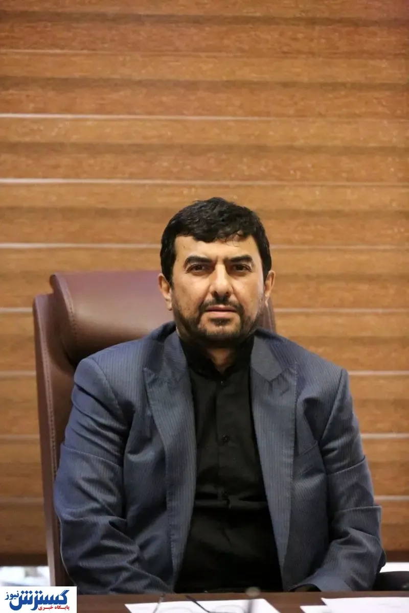 مدرس خیابانی سِمت جدید گرفت