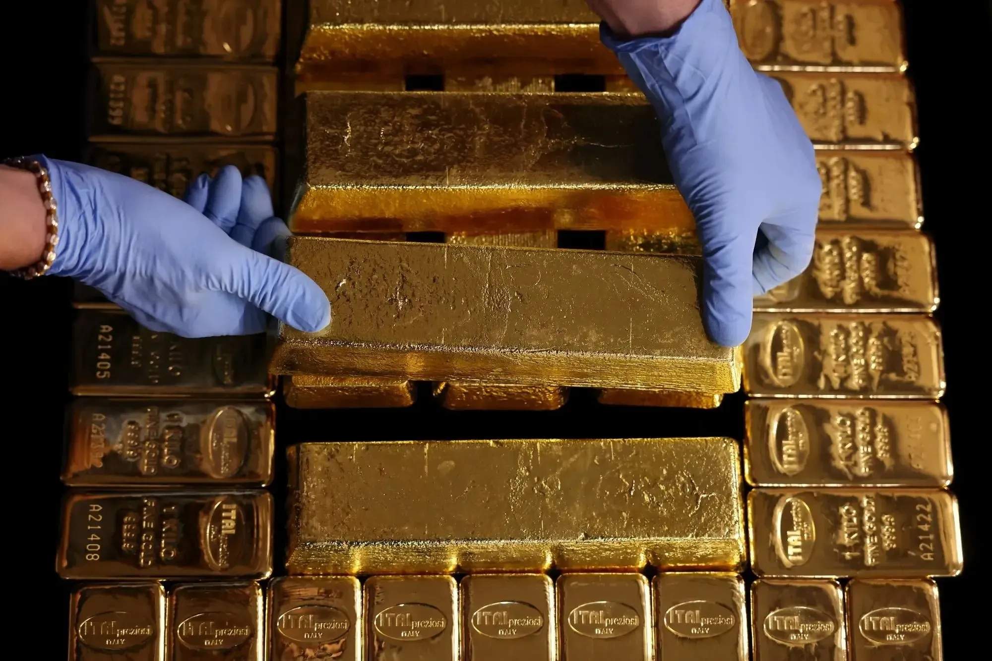 فوری؛ دولت حجم وسیعی از طلا را به حراج گذاشت / نحوه شرکت در حراج