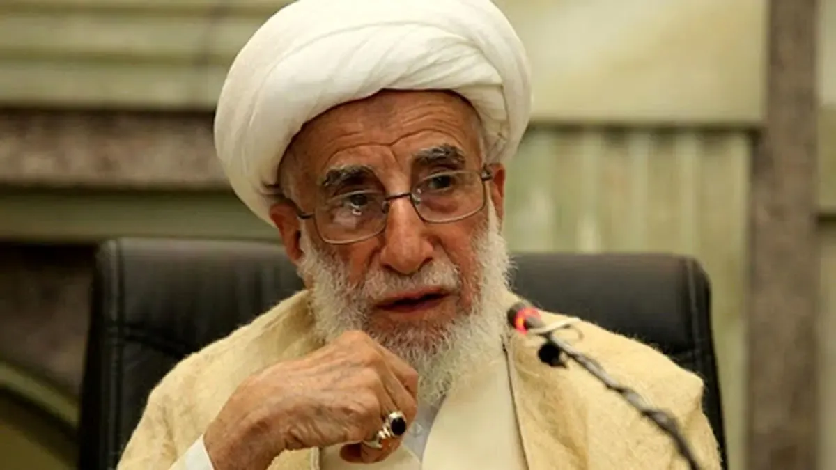 جنتی: جوانان فریب آمریکا را نخورند