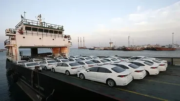 تعرفه واردات خودرو کاهش یافت