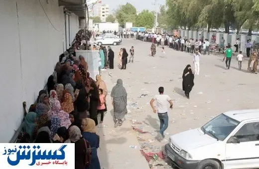 فاجعه در بازار مرغ تمامی ندارد/ صف های ۳ ساعته برای خرید مرغ!