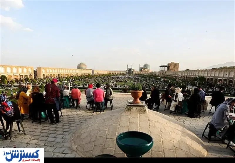 کانون کرونا در نقش جهان اصفهان+تصاویر