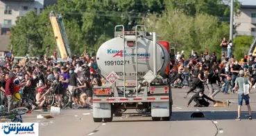 تصاویر/ خشونت پلیس با معترضان آمریکایی