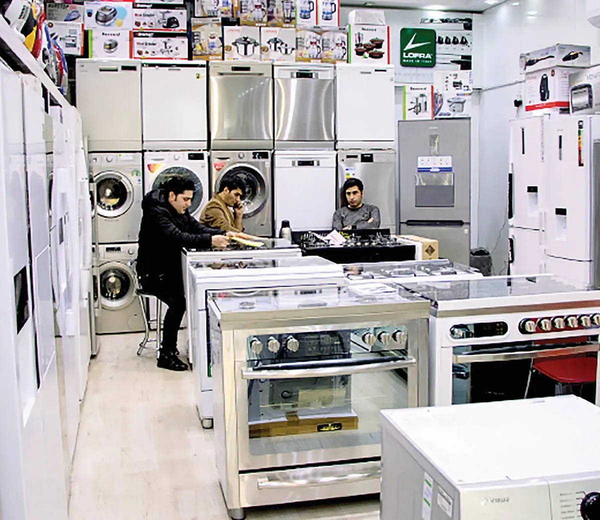 صنعت لوازم خانگی در تنگنای قیمت‌گذاری دستوری
