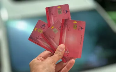 هجوم مردم به مراکز پلیس ۱۰+ برای دریافت کارت سوخت