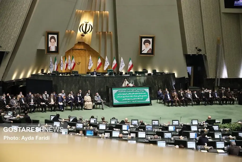 نماینده مجلس: بورس جای معامله خودرو نیست