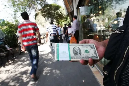 قیمت دلار در بازار آزاد امروز دوشنبه ۹ شهریور ۱۴۰۵