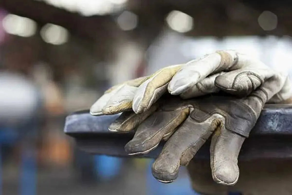 حداقل عیدی و سنوات ۱۴۰۵ کارگران تعیین شد | تیر خلاص به کارفرمایان بدحساب