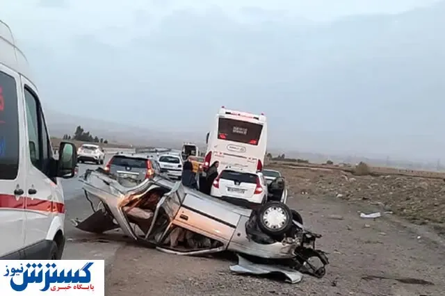 تصادف مرگبار در پی واژگونی پژو ۴۰۵ + عکس