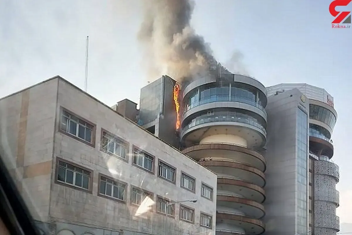 آتش سوزی گسترده در مجتمع تجاری لیدوما /  ۳۰ نفر نجات یافتند