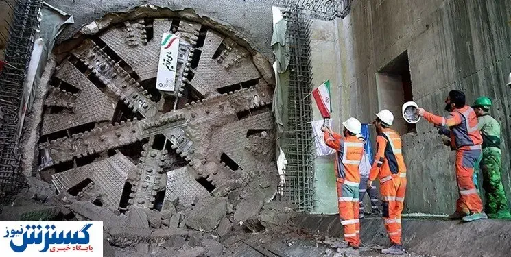 سقوط ۲ کارگر در کارگاه مترو دولت آباد