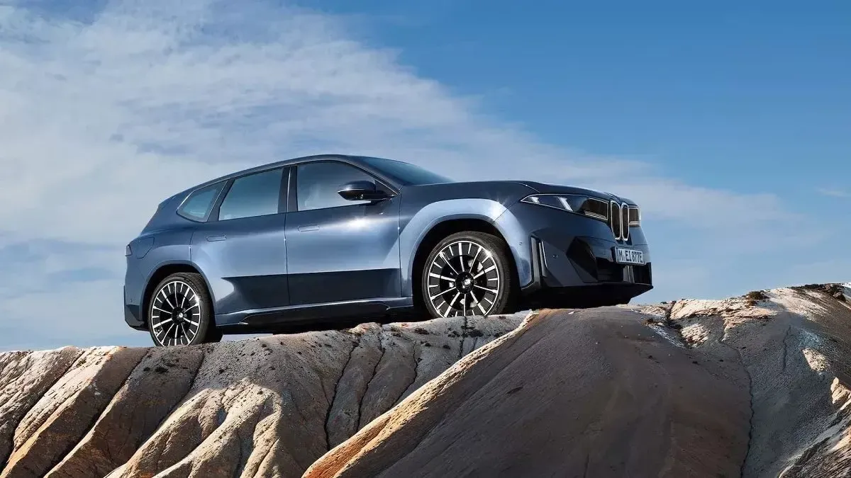 شوک بزرگ به خریداران خودرو | BMW iX۳ یک‌شبه ۴ میلیارد گران‌تر شد