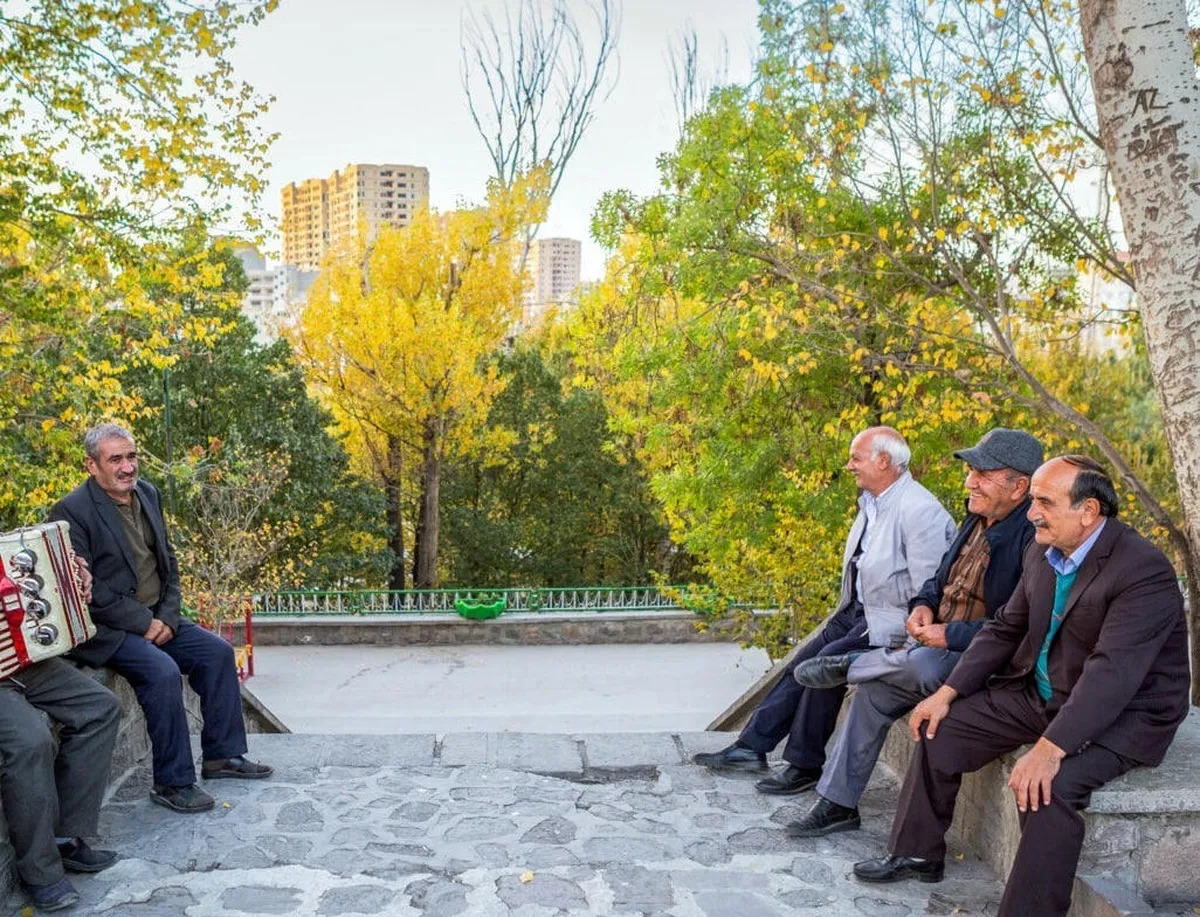 بازنشستگی در ایران؛ چرا با ۳۰ سال بیمه‌پردازی درگیر مشکلات مالی هستیم؟