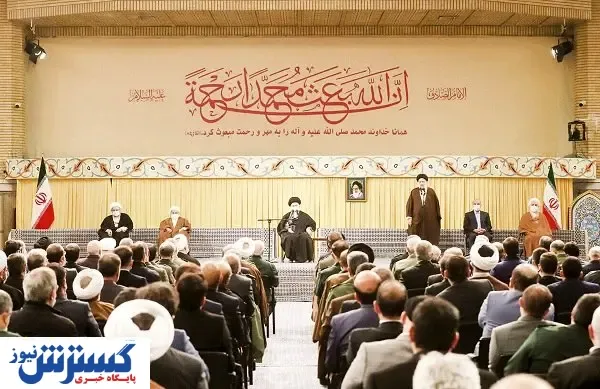 مسائل سیاسی در هر شرایطی مورد توجه امت اسلامی باشد