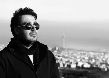 شاهکار جدید محسن چاوشی | قطعه «عجب اومدی» در سریال بامداد خمار منتشر شد