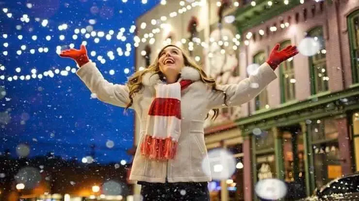 قیمت تور باکو ۱۴۰۲ / کریسمس در رنگی ترین شهر