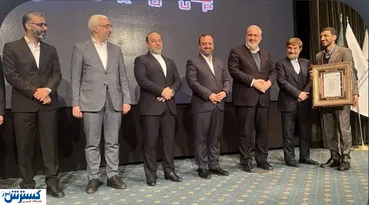 موفقیت فولاد مبارکه در کسب رتبه اول از نظر شاخص فروش در گروه فلزات آهنی، رتبه دوم در شاخص ارزش افزوده، سودآوری و ارزش بازار، رتبه هشتم در شاخص فروش و رتبه‌ سوم در اشتغال‌زایی