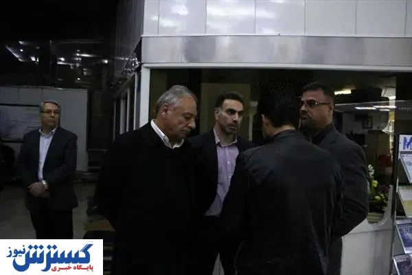 پیشکسوتان استقلال زیرآب محمود فکری را در وزارت ورزش زدند!