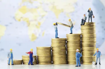 کارگران چشم‌ انتظار ترمیم دستمزد / مذاکرات مزدی چه زمانی آغاز می‌شود؟