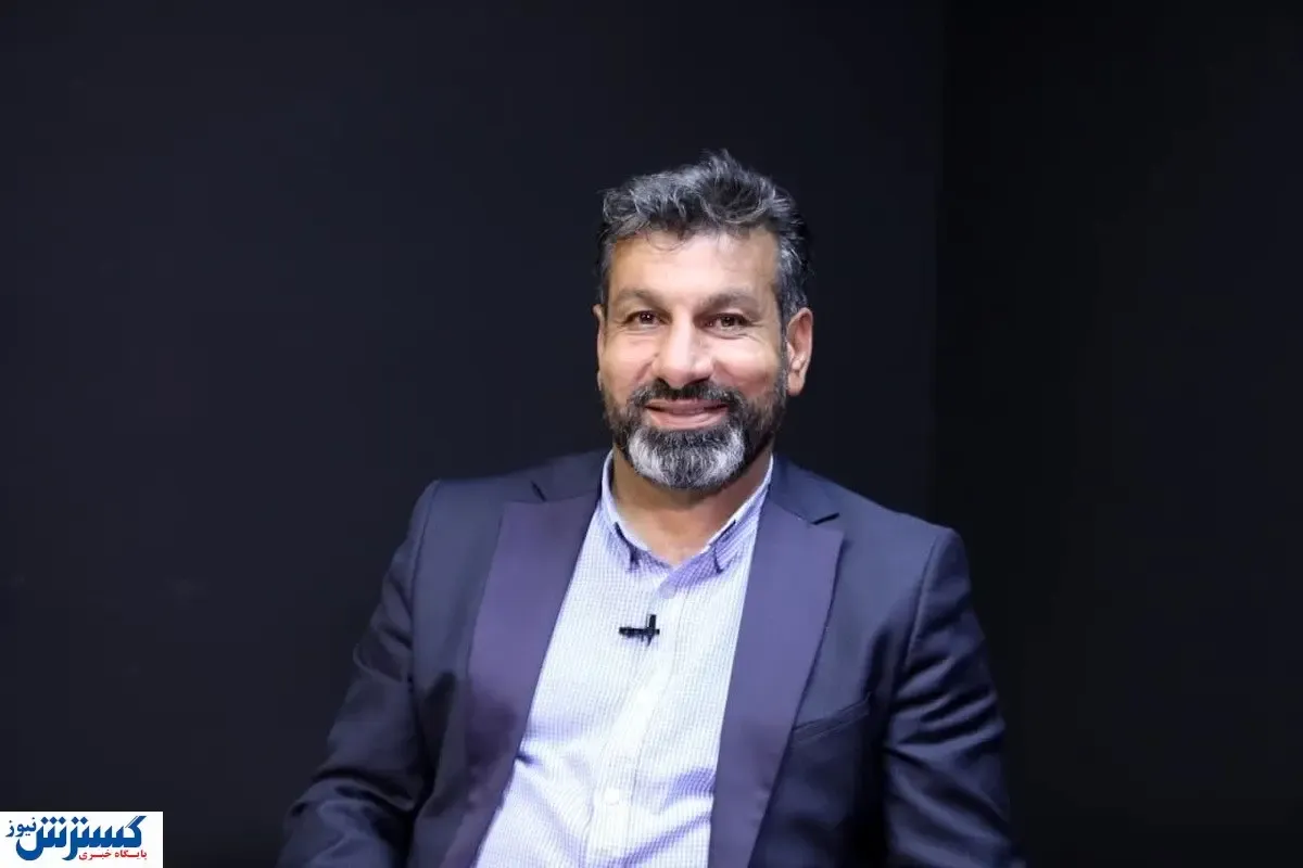 مومنی: اعتقادی به سن شناسنامه‌ای فوتبالیست ندارم/ باید از نیروی جوانی خطیر استفاده کرد