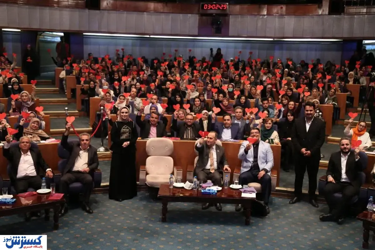 ژنولوگ عنوانی خاص و متفاوت برای سمینار بزرگ فن بیان و ارتباطات
