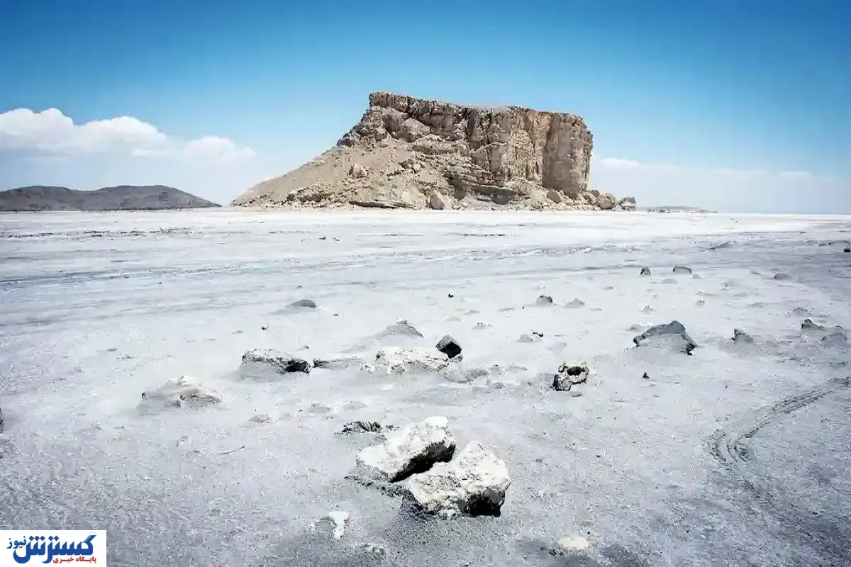 فاتحه چشم ایران خوانده شد
