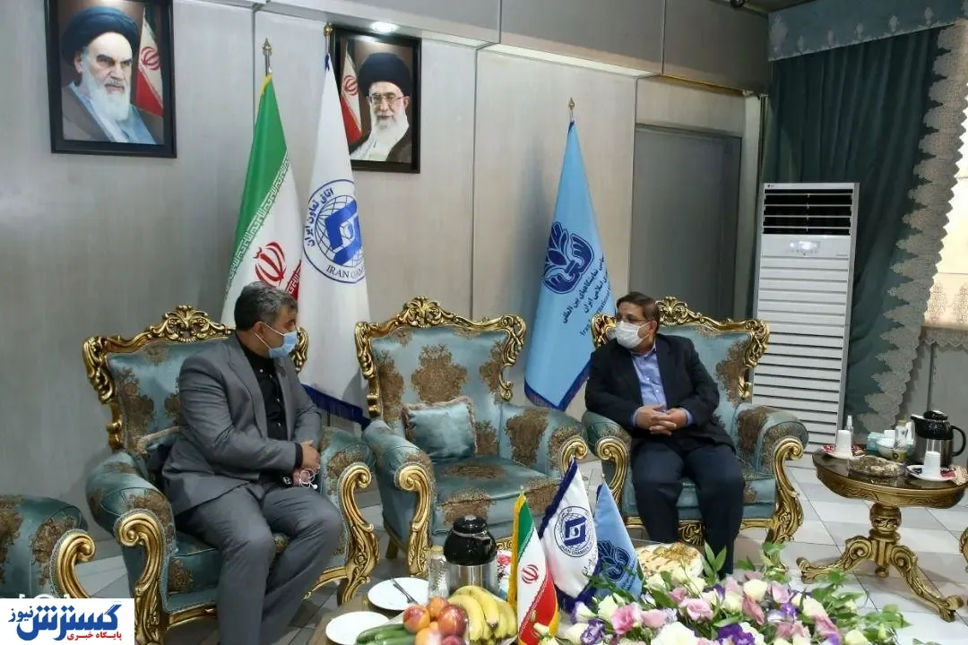 نمایشگاه‌ها نباید تعطیل شوند