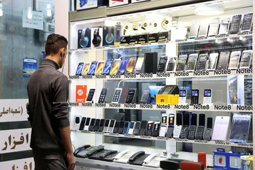 جدول قیمت جدید گوشی‌های اپل، سامسونگ و شیائومی در بازار ایران منتشر شد (دوشنبه ۱۷ فروردین)