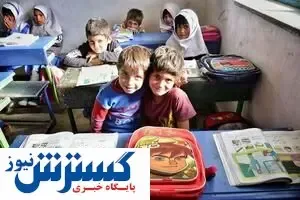 فداکاری یک معلم با ۲۷ سال سابقه