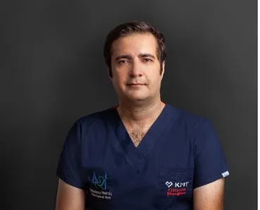دکتر نریمان مهرنیا؛ تجربه و تعهد در خدمت سلامت و آموزش جراحی در ایران