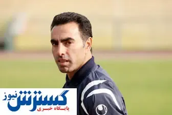 حمله دستیار استراماچونی به فکری/عکس