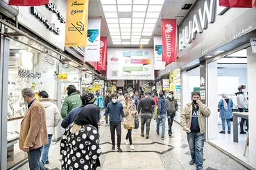 سونامی قیمت در ویترین موبایل‌ فروشی‌ها / دوران گوشی‌های اقتصادی تمام شد + جدول