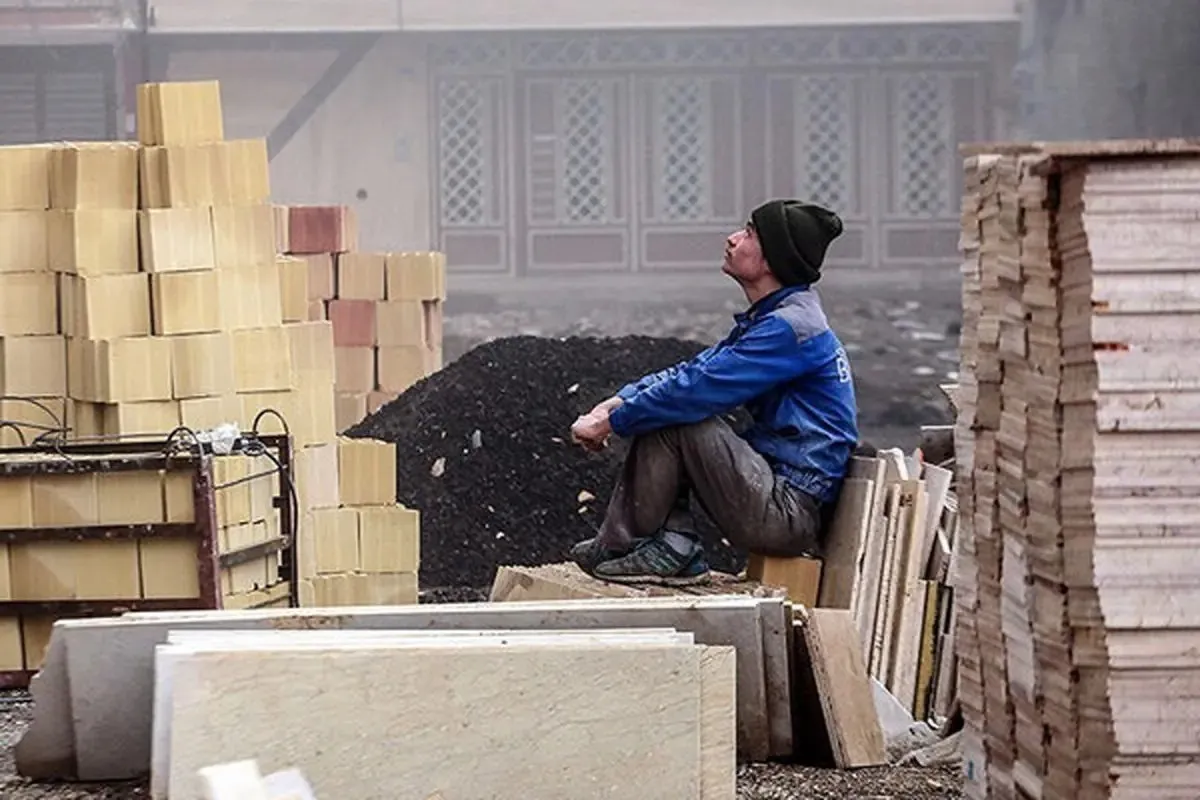 زندگی پرخطر کارگران روزمزد؛ تورم همه چیز را می‌بلعد