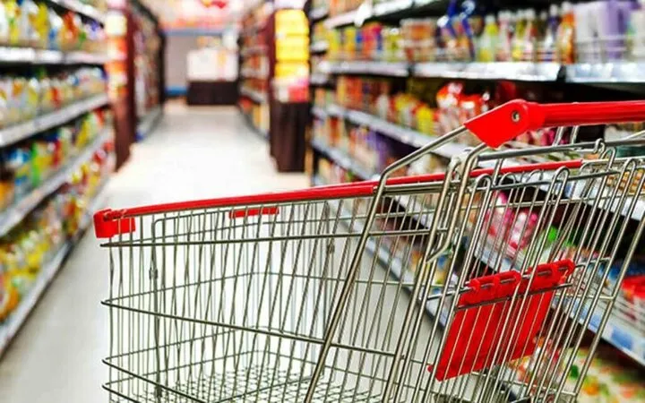 جنگ آمریکا علیه ایران قیمت مواد غذایی را صعودی کرد