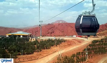 ساخت تله کابین غیر مجاز در شیراز | فعالان محیط زیست به صف شدند