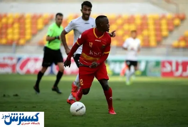 ستاره فولاد به بازی با پرسپولیس رسید