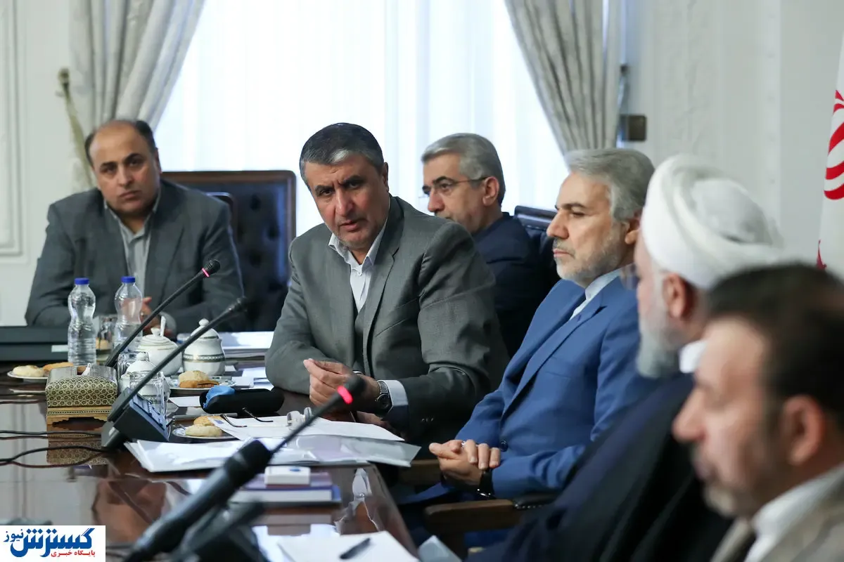 پروژه‌های مسکنی را مردم می‌سازند نه دولت