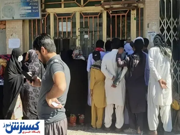 نان در این شهر کمیاب شد/ خرید فقط  با کارت ملی!