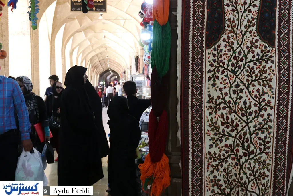 فروش صنایع دستی تنها با مجوز رسمی/ واردات محصولات خارجی ممنوع است