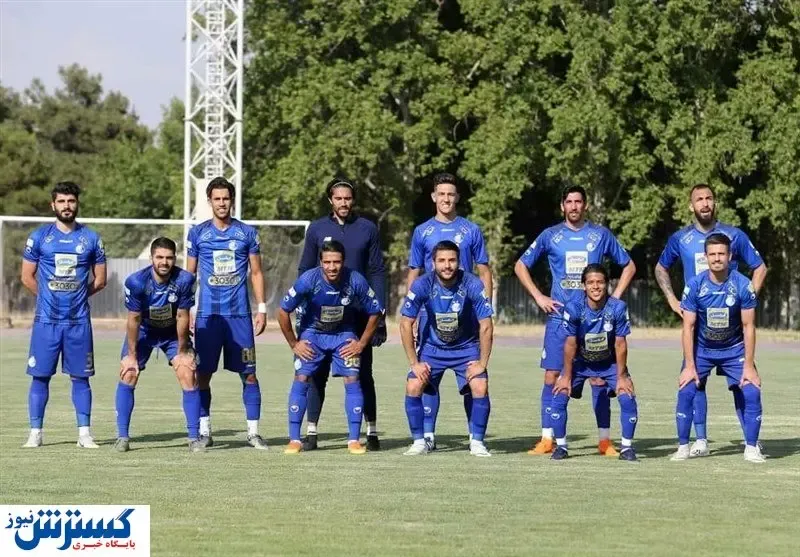 بازگشت بازیکن مصدوم استقلال به تمرینات