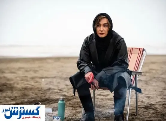 ضربه ای که هانیه توسلی به جواد عزتی زد + عکس