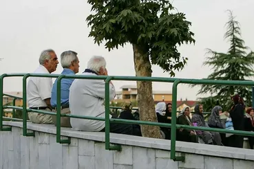 آغاز واریز حقوق فروردین بازنشستگان تأمین اجتماعی از ۲۹ فروردین / پرداخت‌ها فعلاً علی‌الحساب است