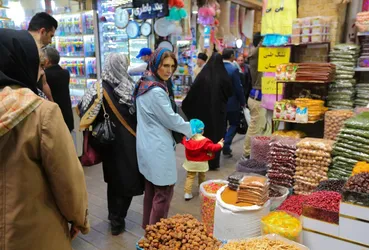 تورم افسارگسیخته؛ افزایش قیمت کالاهای اساسی از ۱۰۰ درصد عبور کرد!