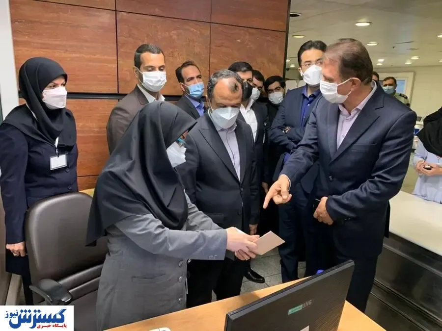 بازدید وزیر اقتصاد از گمرک فرودگاه امام
