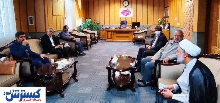 محتشمی پور: معادن از خام فروشی خودداری کنند