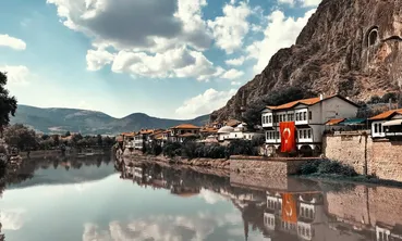 پاس گل طلایی ایران به همسایه؛ به پادشاه گردشگری خاورمیانه سلام کنید!