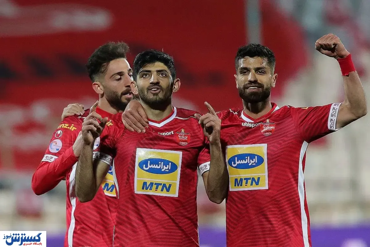 پای ۴ ستاره پرسپولیس روی پوست موز