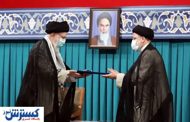 رهبر انقلاب:مظهر وفاق ملی باشید با مردم صادقانه حرف بزنید