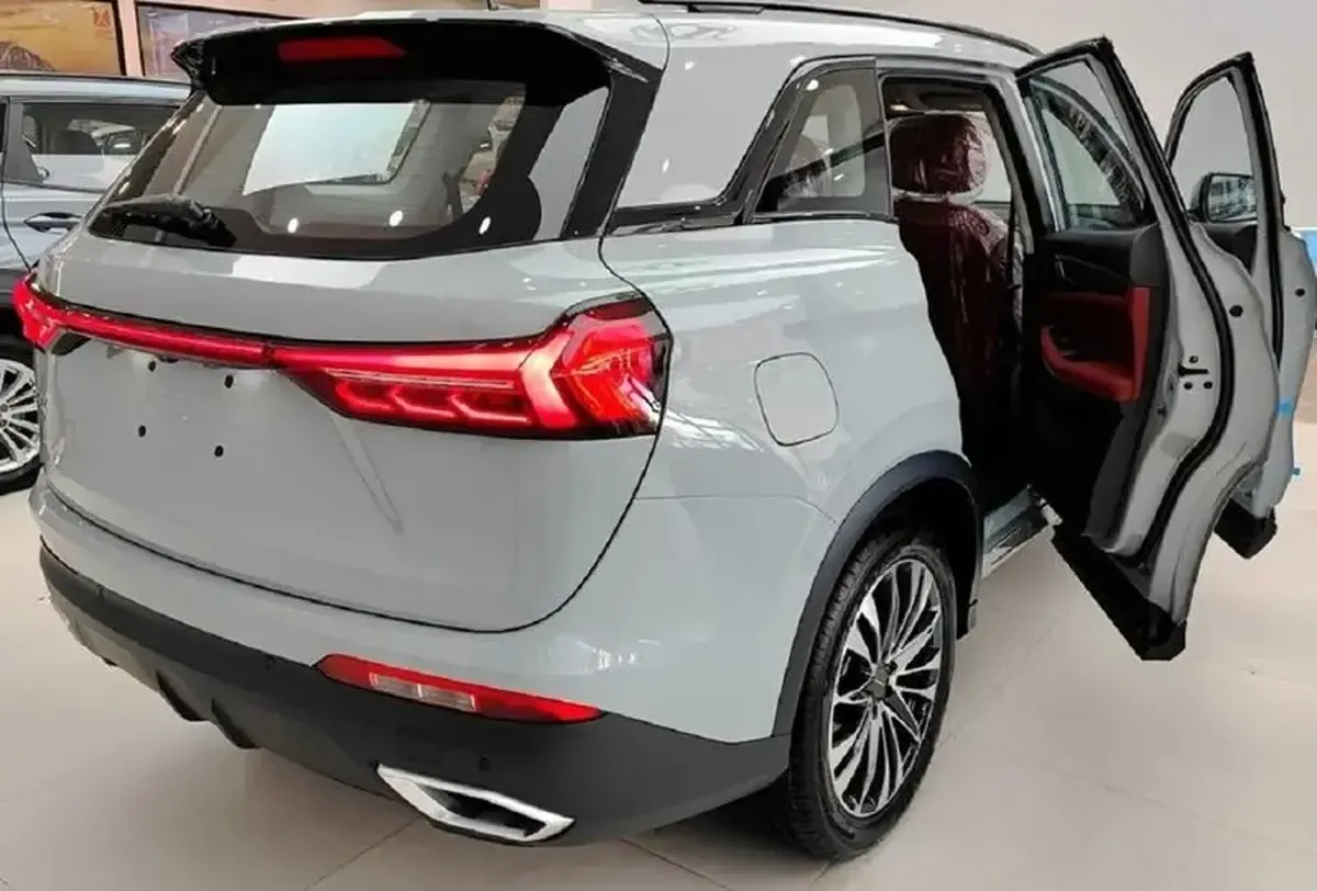 اژدهای چینی به ایران آمد | بهای لوکسِ تازه وارد مشخص شد