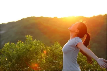 ۱۰ عادت روزانه برای پیشگیری از بیماری‌های مزمن و افزایش طول عمر